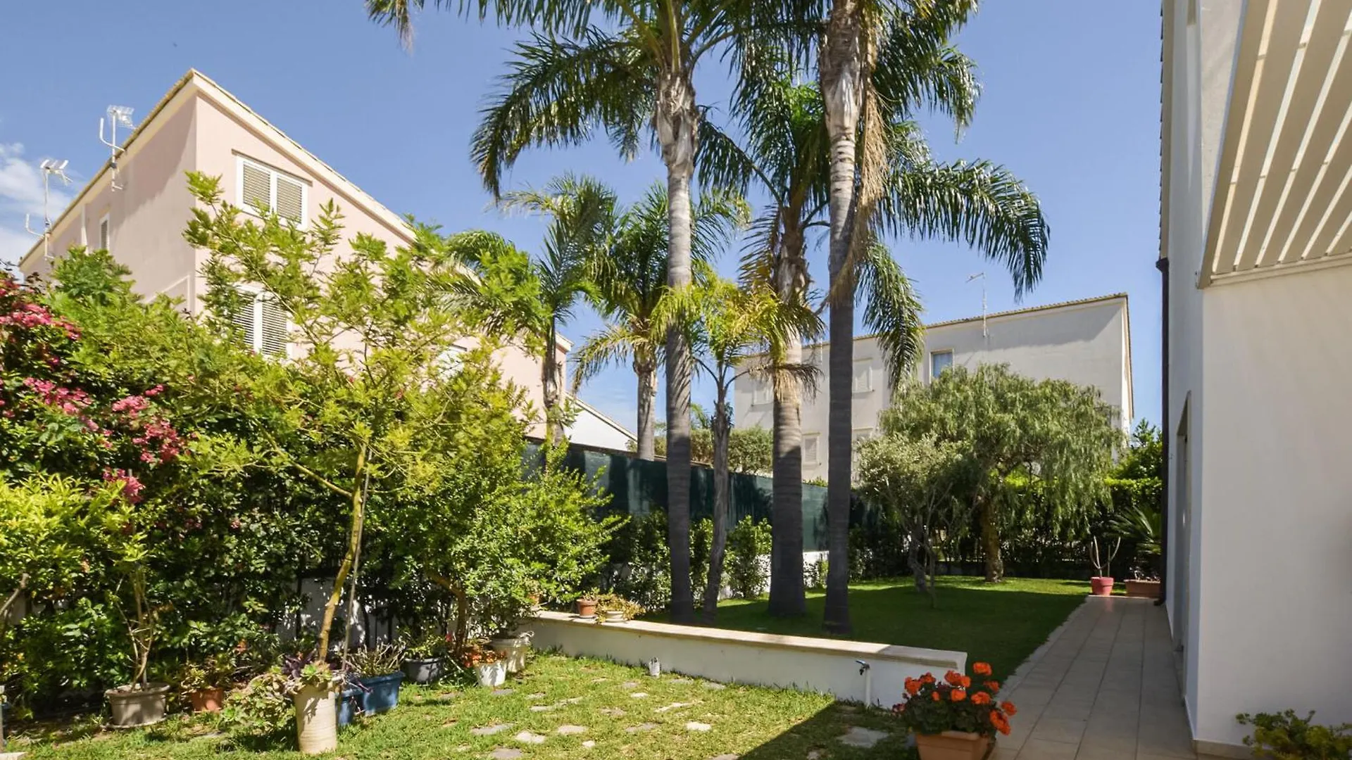 4 Bedroom Gorgeous Home In Marina Di Ragussa Marina di Ragusa